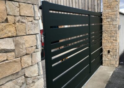 Portail automatique à Andrézieux-Bouthéon